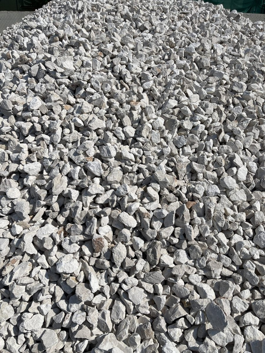 Off White Gravel 4 - 8cm 20kg Bag - Greensouq -
