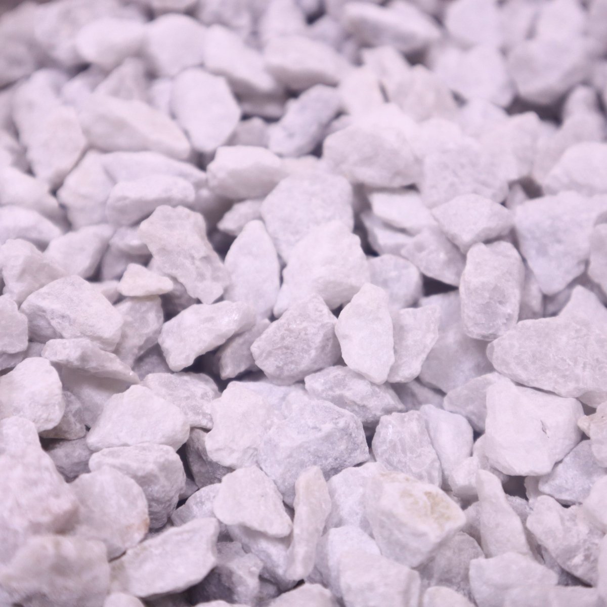 White Marble Gravel 1 - 2cm 20kg Bag Garden Marble Gravel, Best Garden Ground Cover - Greensouq -