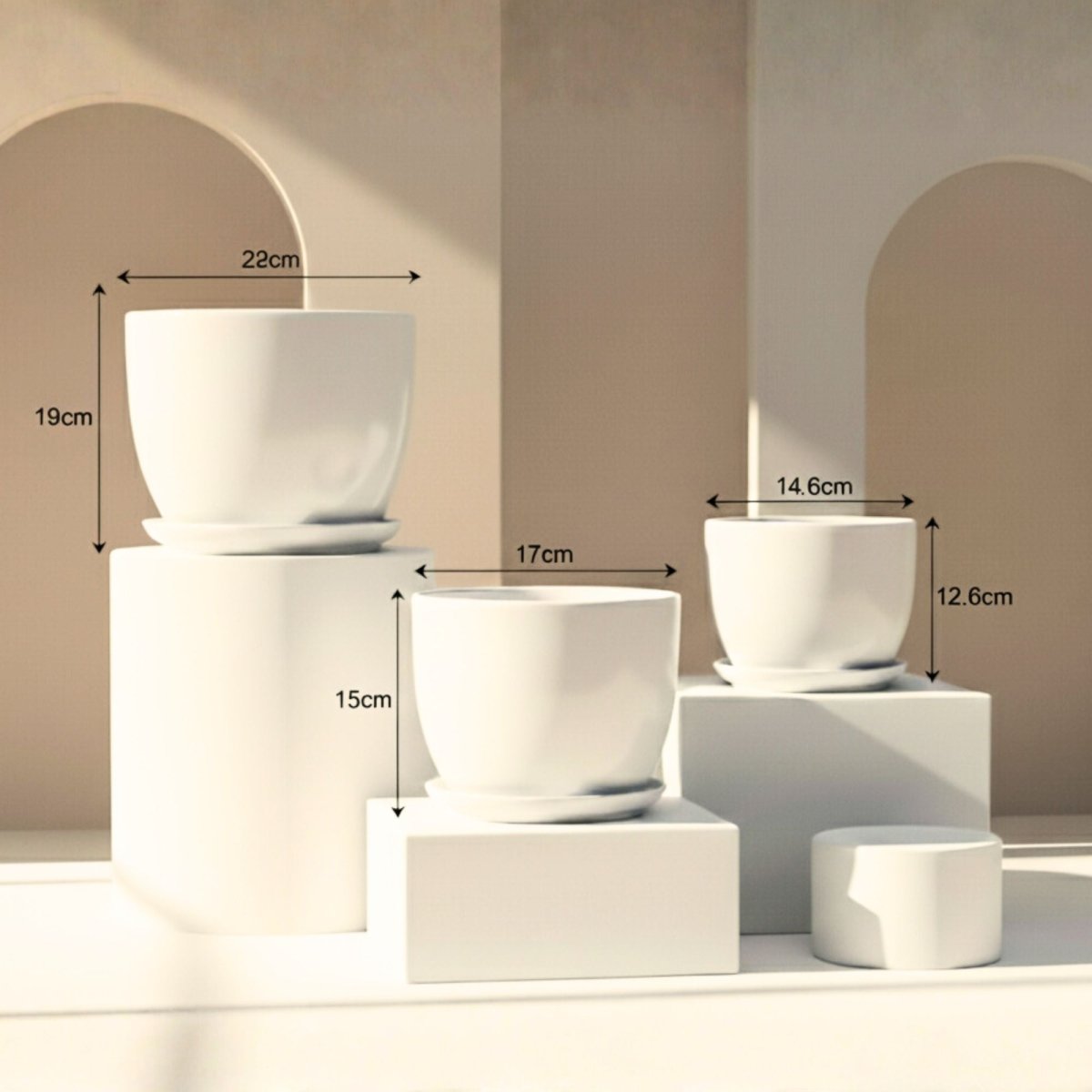 Ceramic pots in Dubai