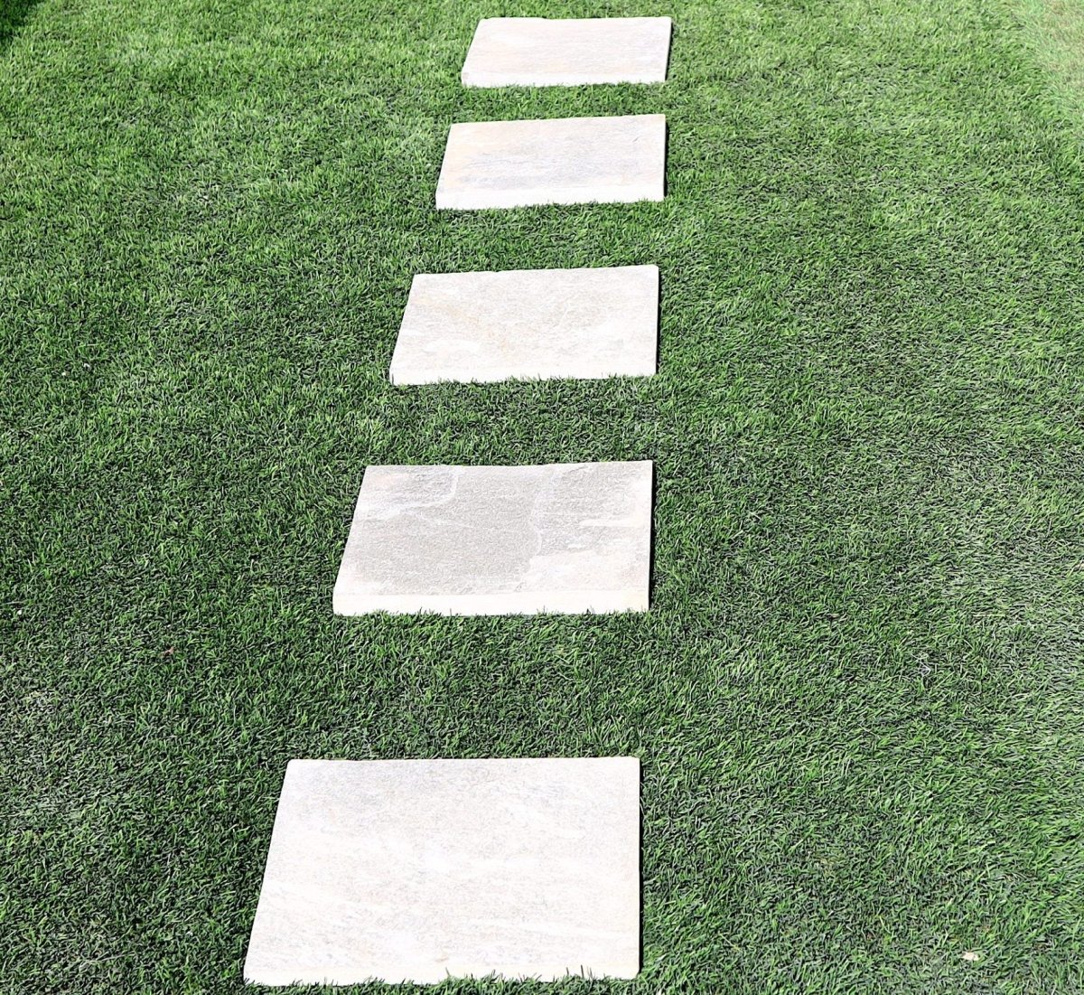 Dubai Garden Square Stepping Stones 30x30cm - Greensouq -
