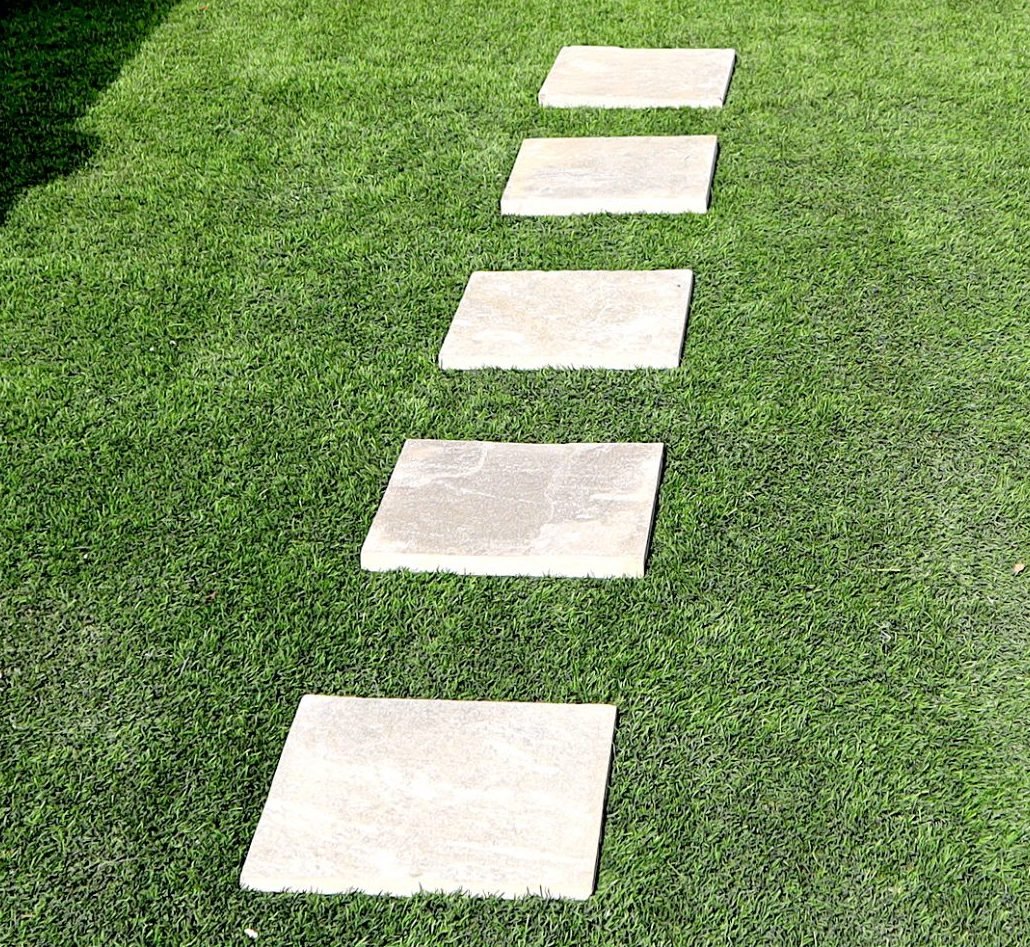 Dubai Garden Square Stepping Stones 30x30cm - Greensouq -