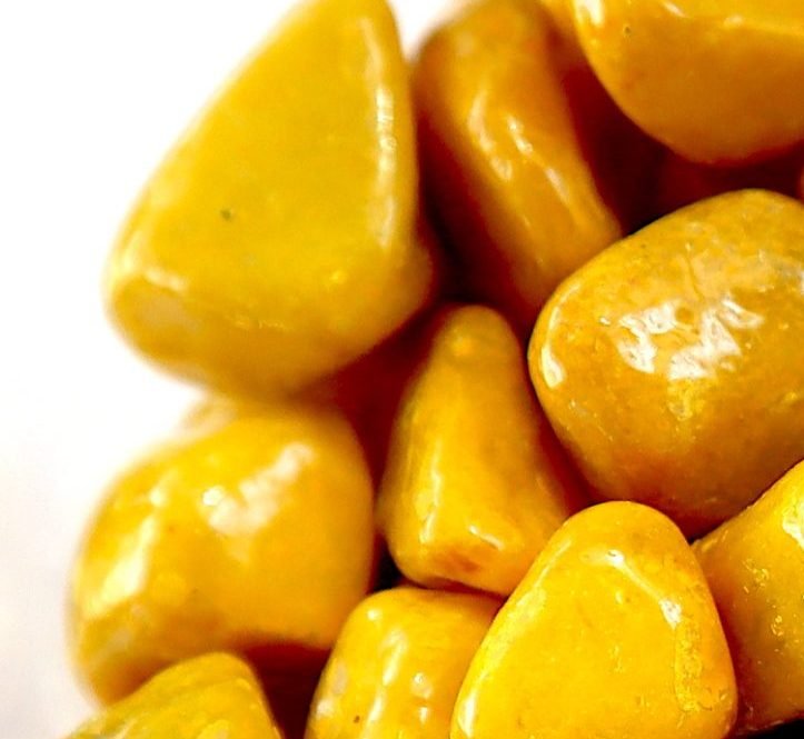 Yellow Aquarium Pebbles | Yellow Decorative Painted Pebbles "Aquarium" 10 - 15mm - Greensouq -